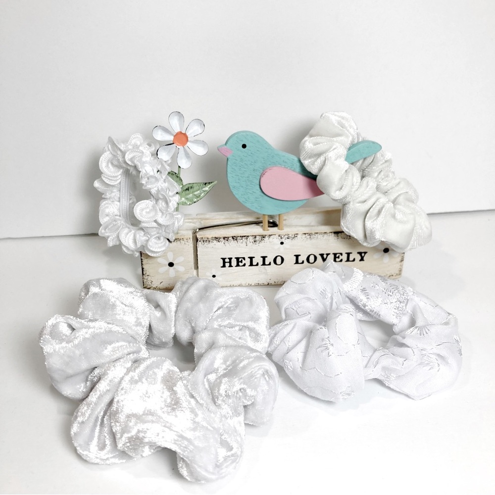 Scrunchie Hair Accessory Bundle (4) White NWOT